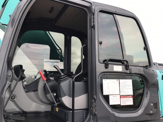 ขายKOBELCO SK200-8 Super-XM (รุ่นสุดท้าย)5800 ชั่วโมง(ฟรีPM7000) สภาพสวย สนใจติดต่อ 081-4283210