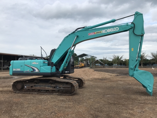 ขายKOBELCO SK200-8 Super-XM (รุ่นสุดท้าย)5800 ชั่วโมง(ฟรีPM7000) สภาพสวย สนใจติดต่อ 081-4283210