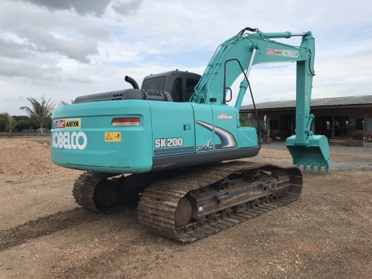 ขายKOBELCO SK200-8 Super-XM (รุ่นสุดท้าย)5800 ชั่วโมง(ฟรีPM7000) สภาพสวย สนใจติดต่อ 081-4283210