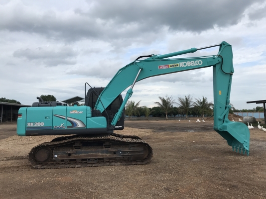 ขายKOBELCO SK200-8 Super-XM (รุ่นสุดท้าย)5800 ชั่วโมง(ฟรีPM7000) สภาพสวย สนใจติดต่อ 081-4283210