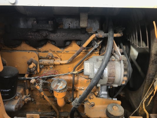 ขายรถตักKOMATSUรุ่น507นำเข้าญี่ปุ่นไม่เคยใช้งานในไทย เอวอ่อน  เครื่องดีเซล4สูบ สภาพดีพร้อมใช้งาน 081-8302909 จิรโรจน์ Line  :  jiraroj2909