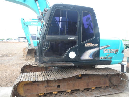 SK120 มารค์ไฟว์-ซุปเปอร์ KOBELCO @780,000บาท เครื่องดีปั่มแรง ไฟฟ้าครบ รถนอกเพิ่งนำเข้ามาใหม่ คอนโทรลน้ำมัน ปั้มนี้ว เครื่องดีปั้มเเรงเร็วแรงไม่โหลดพร้อมใช้ บูมอาร์มสวย ช่วงล่างดี รถสวย เร็วแรง ไม่โหลด รถพร้อมใช้ สนใจคลิ๊ก ☎ 081-989-1989 หรั่งครับ
