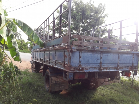 รถบรรทุกหกล้อ ISUZU KS 110 ฝาดำ เครื่องดี ครัสซีดี กระบะยาว 4.30 ม. กว้าง 2 ม. เอกสารพร้อมโอน