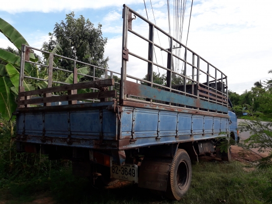 รถบรรทุกหกล้อ ISUZU KS 110 ฝาดำ เครื่องดี ครัสซีดี กระบะยาว 4.30 ม. กว้าง 2 ม. เอกสารพร้อมโอน