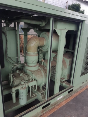 ขายครับ #ปั๊มลมsullair110kw150HP  #พร้อมถังพร้อมแอร์ไดเออร์  #ของใหม่ครับ ขาย600,000 ครับ