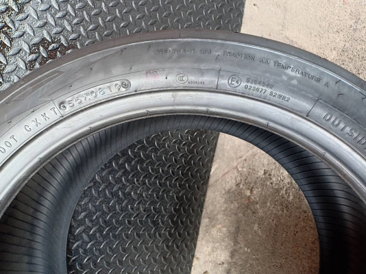 TOYO R888R 275/35ZR18 ยางซิ่งยางซอฟญี่ปุ่น ปี19 TOYO R888R 275/35ZR18 ยางซิ่งยางซอฟญี่ปุ่น ปี19