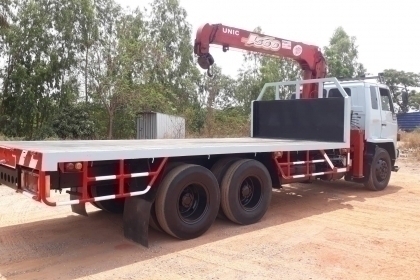 ขาย ISUZU Rocky นางฟ้า 195 แรง พร้อมเครน 5 ตัน รถยาว 7 ม. วางเครนแล้วกระบะเหลือ 6 ม. ติดต่อ 089-5367218. 081-4252943