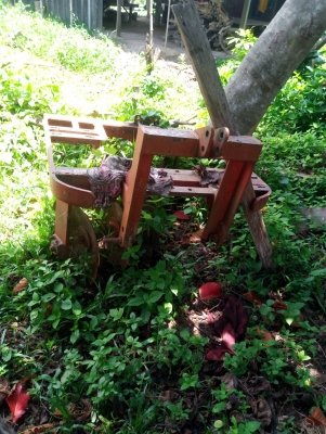 ผานพรวนดิน กำจัดหญ้าในร่องอ้อย ติดรถไถเล็ก