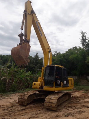 แบ็คโฮ KOMATSU  PC 200รุ่น7 ปี2012