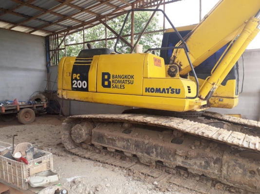 แบ็คโฮ KOMATSU  PC 200รุ่น7 ปี2012