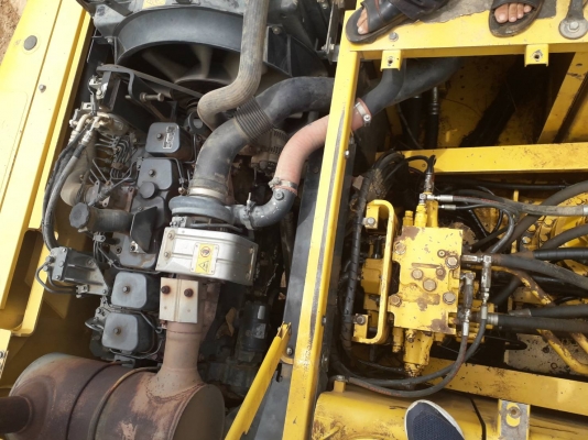 แบ็คโฮ KOMATSU  PC 200รุ่น7 ปี2012