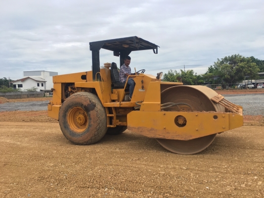 ขาย 365,000 รถบด 10 ตัน DYNAPAC ca 25 เพลาเดียว เครื่อง HO7C TURBO แรง สั้นแรง เอวแน่น ยางดี รถสวยพร้อมใช้ เอกสารซื้อขาย รถอยู่ ปทุมธานี 090-772-3710 090-772-3708 ขาย 365,000 รถบด 10 ตัน DYNAPAC ca 25 เพลาเดียว เครื่อง HO7C TURBO แรง สั้นแรง เอวแน่น ยางดี รถสวยพร้อมใช้ เอกสารซื้อขาย รถอยู่ ปทุมธานี 090-772-3710 090-772-3708