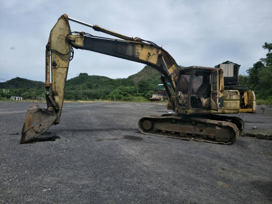 ขาย CAT320V2 มีระบบหัวกระแทกราคา 360,000 ขาย CAT320V2 มีระบบหัวกระแทกราคา 360,000