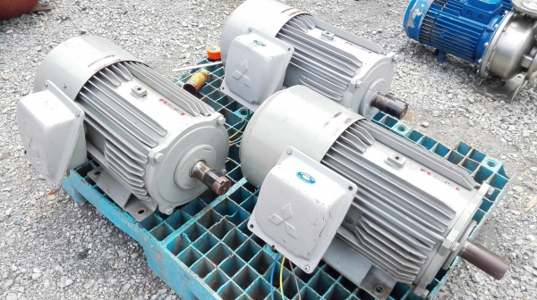 มอเตอร์ไฟฟ้ากำลังมีเบรค Mitsubishi รุ่น SF-JRB ขนาด 10 HP 4 POLE 1430 RPM 380V มีเบรคในตัว
