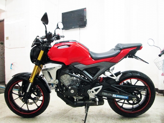(โอนฟรี) ขาย Honda CB 150 R ไมล์แท้ 5061 กม ปี 2018 สภาพสวย เครื่องหัวฉีดประหยัดน้ำมัน
