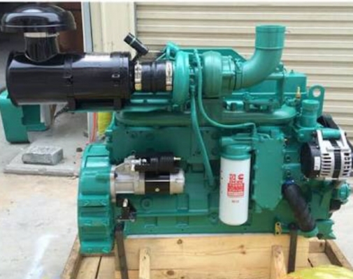 เครื่องยนต์CUMMINS มือ2พร้อมอะไหล่