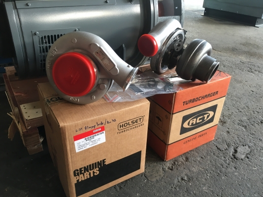 เครื่องยนต์CUMMINS มือ2พร้อมอะไหล่