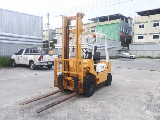 ขายรถโฟล์คลิท์ยี่ห้อ TCM FG20N2