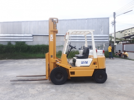 ขายรถโฟล์คลิท์ยี่ห้อ TCM FG20N2