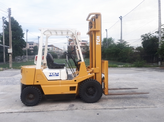 ขายรถโฟล์คลิท์ยี่ห้อ TCM FG20N2