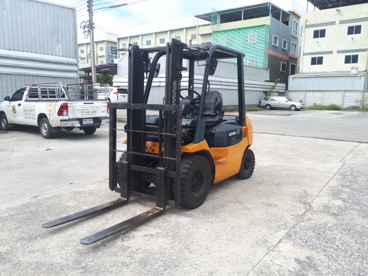 ขายรถโฟล์คลิฟท์ยี่ห้อ TOYOTA 7FD25 ขายรถโฟล์คลิฟท์ยี่ห้อ TOYOTA 7FD25