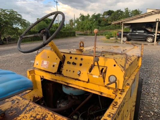 ขาย 175,000 รถบด 2.5 ตัน 4ล้อยาง  หลังเหล็ก BOMAG BW102AC ชีเรียล 211058 สภาพพร้อมใช้  รถอยู่  นครปฐม  โทร 0610710295  สนใจ รายการสินค้า อื่นๆ ที่ เว็ปไชค์ Truck2Hand https://www.truck2hand.com/index.php?actions=content/search&amp;member_id=136193  Facebo