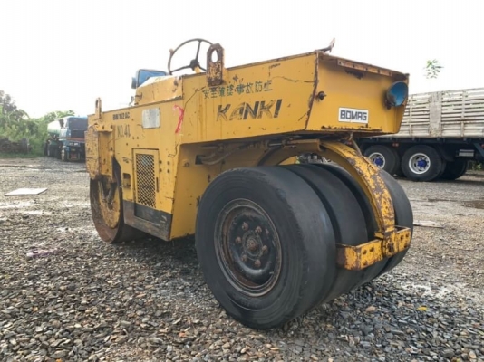 ขาย 175,000 รถบด 2.5 ตัน 4ล้อยาง  หลังเหล็ก BOMAG BW102AC ชีเรียล 211058 สภาพพร้อมใช้  รถอยู่  นครปฐม  โทร 0610710295  สนใจ รายการสินค้า อื่นๆ ที่ เว็ปไชค์ Truck2Hand https://www.truck2hand.com/index.php?actions=content/search&amp;member_id=136193  Facebo