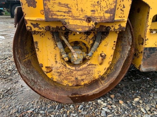 ขาย 175,000 รถบด 2.5 ตัน 4ล้อยาง  หลังเหล็ก BOMAG BW102AC ชีเรียล 211058 สภาพพร้อมใช้  รถอยู่  นครปฐม  โทร 0610710295  สนใจ รายการสินค้า อื่นๆ ที่ เว็ปไชค์ Truck2Hand https://www.truck2hand.com/index.php?actions=content/search&amp;member_id=136193  Facebo