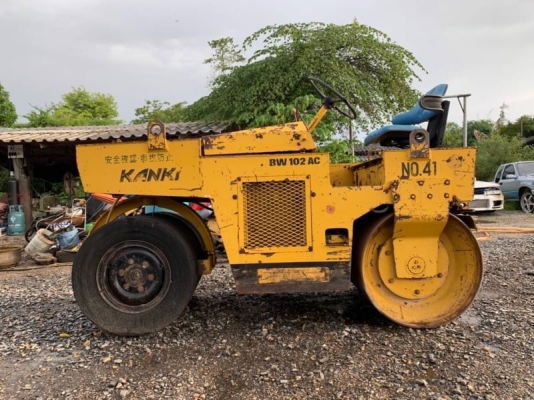 ขาย 175,000 รถบด 2.5 ตัน 4ล้อยาง  หลังเหล็ก BOMAG BW102AC ชีเรียล 211058 สภาพพร้อมใช้  รถอยู่  นครปฐม  โทร 0610710295  สนใจ รายการสินค้า อื่นๆ ที่ เว็ปไชค์ Truck2Hand https://www.truck2hand.com/index.php?actions=content/search&amp;member_id=136193  Facebo