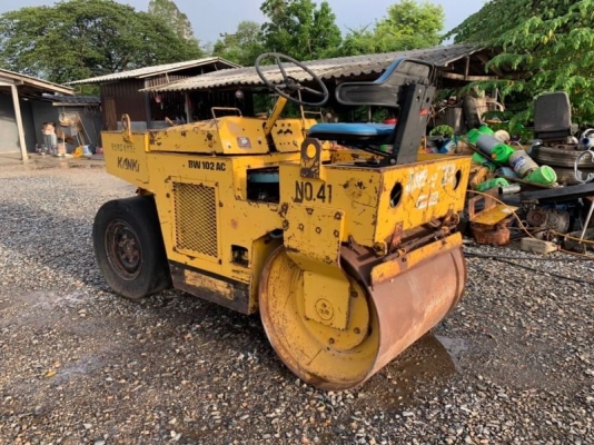 ขาย 175,000 รถบด 2.5 ตัน 4ล้อยาง  หลังเหล็ก BOMAG BW102AC ชีเรียล 211058 สภาพพร้อมใช้  รถอยู่  นครปฐม  โทร 0610710295  สนใจ รายการสินค้า อื่นๆ ที่ เว็ปไชค์ Truck2Hand https://www.truck2hand.com/index.php?actions=content/search&amp;member_id=136193  Facebo