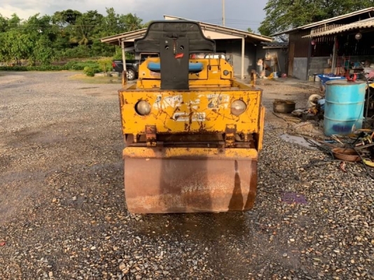 ขาย 175,000 รถบด 2.5 ตัน 4ล้อยาง  หลังเหล็ก BOMAG BW102AC ชีเรียล 211058 สภาพพร้อมใช้  รถอยู่  นครปฐม  โทร 0610710295  สนใจ รายการสินค้า อื่นๆ ที่ เว็ปไชค์ Truck2Hand https://www.truck2hand.com/index.php?actions=content/search&amp;member_id=136193  Facebo