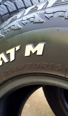 ขายยาง HANKOOK AT ขนาด 265/70/16 ปี 18 สวยๆ
