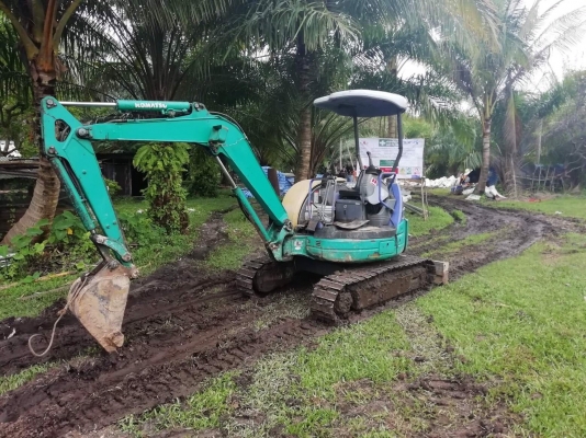 ขาย KOMATSU PC30MR-1 เชคนอกสวยๆราคา 350,000