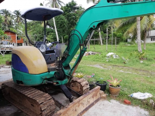 ขาย KOMATSU PC30MR-1 เชคนอกสวยๆราคา 350,000