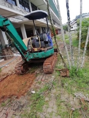ขาย KOMATSU PC30MR-1 เชคนอกสวยๆราคา 350,000