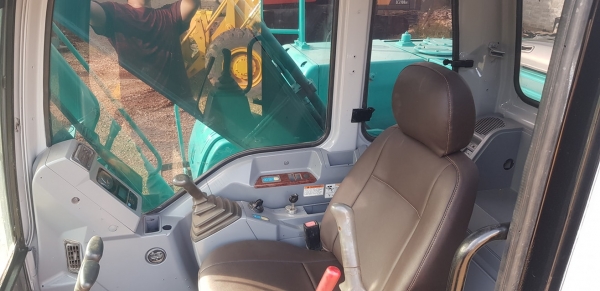 KOBELCO SK200-MARK6(086-5003800)