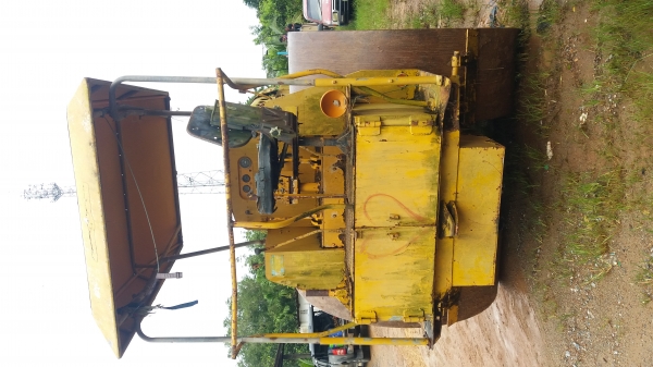 ขาย 235,000 รถบด 3 ล้อเหล็ก เล่มทะเบียน 12.5 ตัน WATANABE DYNAPAC WMOLA10 สั่นสะเทือน 2 เพลา เครื่องดี เกียร์ดี ล้อเหล็กหนา รถสวยพร้อมใช้งาน เอกสารพร้อมโอน รถอยู่ จันทบุรี 090-772-3710 090-772-3708 ขาย 235,000 รถบด 3 ล้อเหล็ก เล่มทะเบียน 12.5 ตัน WATANABE DYNAPAC WMOLA10 สั่นสะเทือน 2 เพลา เครื่องดี เกียร์ดี ล้อเหล็กหนา รถสวยพร้อมใช้งาน เอกสารพร้อมโอน รถอยู่ จันทบุรี 090-772-3710 090-772-3708