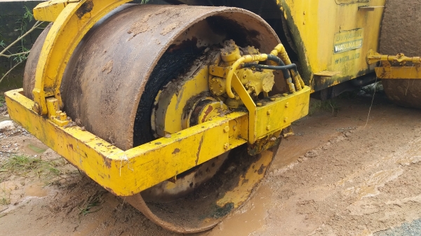 ขาย 235,000 รถบด 3 ล้อเหล็ก เล่มทะเบียน 12.5 ตัน WATANABE DYNAPAC WMOLA10 สั่นสะเทือน 2 เพลา เครื่องดี เกียร์ดี ล้อเหล็กหนา รถสวยพร้อมใช้งาน เอกสารพร้อมโอน รถอยู่ จันทบุรี 090-772-3710 090-772-3708 ขาย 235,000 รถบด 3 ล้อเหล็ก เล่มทะเบียน 12.5 ตัน WATANABE DYNAPAC WMOLA10 สั่นสะเทือน 2 เพลา เครื่องดี เกียร์ดี ล้อเหล็กหนา รถสวยพร้อมใช้งาน เอกสารพร้อมโอน รถอยู่ จันทบุรี 090-772-3710 090-772-3708