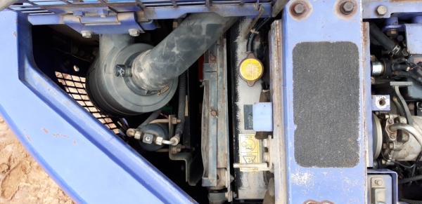 ขายด่วน komatsu pc128uu-2 สนใจ โทร. 080-7491645 เอฟครับ