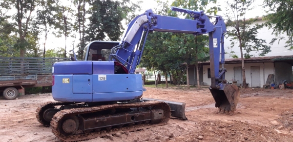 ขายด่วน komatsu pc128uu-2 สนใจ โทร. 080-7491645 เอฟครับ