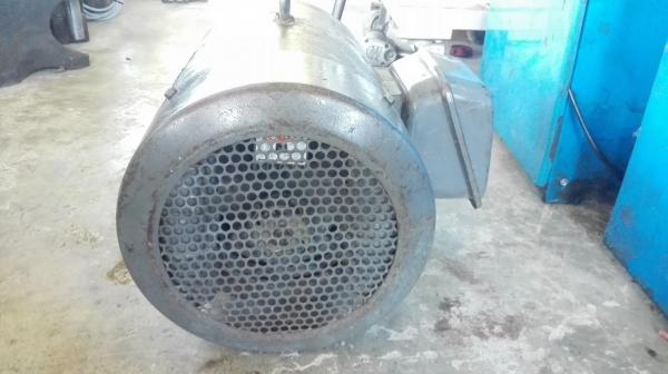 มอเตอร์ไฟบ้านฮิตาชิ_HITACHI ขนาด 10 HP 1440 RPM 220V ใช้ไฟบ้าน 2 สาย สภาพเดิมๆวิ่งนิ่มพร้อมใช้