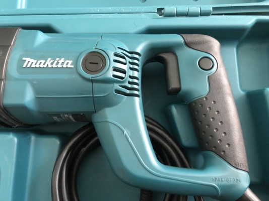เลื่อยชัก Makita JR 3050T เลื่อยชัก Makita JR 3050T