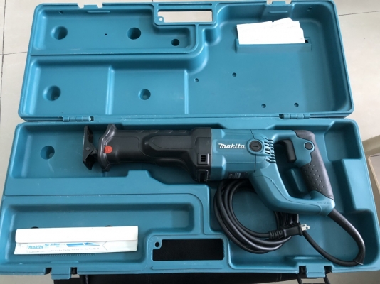 เลื่อยชัก Makita JR 3050T