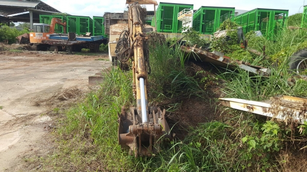 ขายตามสภาพ แบคโฮ KOMATSU PC30-2 เครื่องเสีย ราคาต่อรองได้