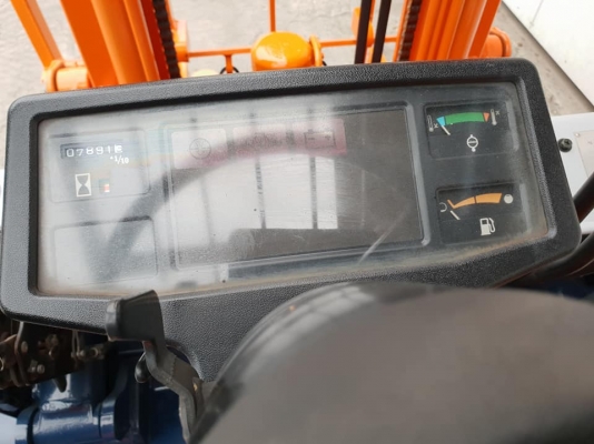 ขายโฟล์คลิฟท์ TOYOTA 5FG15 1.5 ตัน งาเท ปรับสภาพใช้งาน