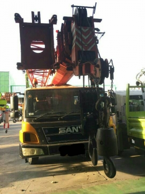 ขายดาวน์ 401,250 เครน12ล้อ SANY30ตันผ่อน 60 งวดๆละ 47,607 เอกสารเล่มทะเบียน