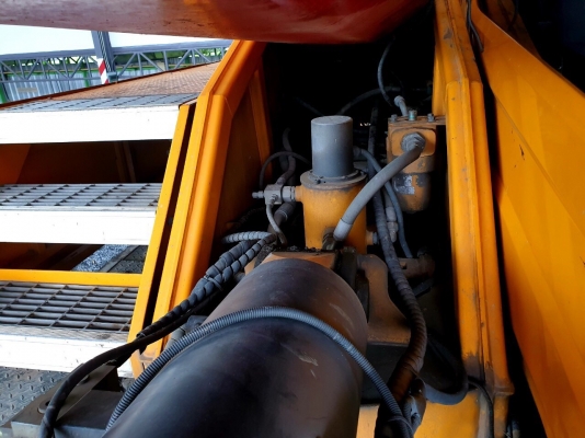 ขายดาวน์ 401,250 เครน12ล้อ SANY30ตันผ่อน 60 งวดๆละ 47,607 เอกสารเล่มทะเบียน