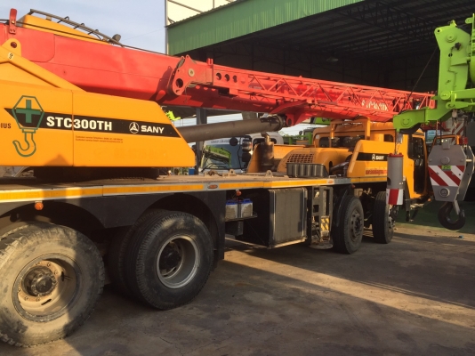 ขายดาวน์ 401,250 เครน12ล้อ SANY30ตันผ่อน 60 งวดๆละ 47,607 เอกสารเล่มทะเบียน