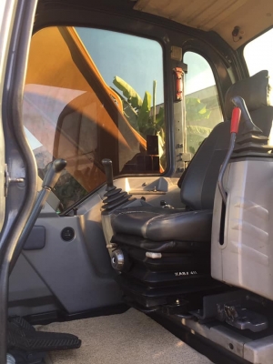 ขาย SK200-6 YN09 เก่านอก เอกสารใบอินวอย์ เครื่องเดิม ปั้มเดิม รถพร้อมใช้งาน รถอยู่ อ. ท่าวุ้ง จ. ลพบุรี สนใจติดต่อได้ที่ 0802719535 คุณเบียร์