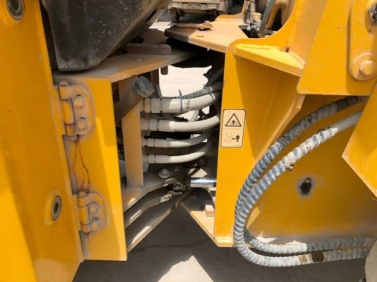 ขาย 355,000 บาท  สนใจ ทักมา   รถตักล้อยาง  XGMA XG9918 สภาพพร้อมใช้ เอกสารทะเบียน  รถอยู่  นครปฐม โทร 0610710295  สนใจ รายการสินค้า อื่นๆ ที่ เว็ปไชค์ Truck2Hand https://www.truck2hand.com/index.php?actions=content/search&amp;member_id=136193  Facebook ส่